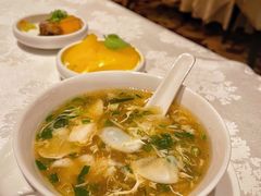 酸辣乌鱼蛋汤-臻宝中餐厅·大连菜·海鲜·融合菜(大连一方城堡豪华精选酒店)