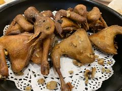 沙姜乳鸽-东江渔村(皇悦店)
