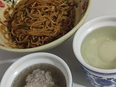 -小罗子汤店(大士院总店)