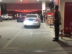 -中化道达尔加油站(周家嘴路站)