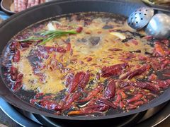 -黄潇洒老火锅(九眼桥宏济巷店)