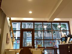 -C.Y Cafe