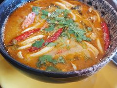 冬阴功-Pad Thai Kratong Thong by ama