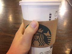 -星巴克臻选(盐城金鹰聚龙湖店)