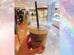 燕麦拿铁-Manner Coffee(芮欧百货店)