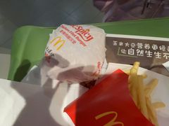 -麦当劳(秣陵路店)