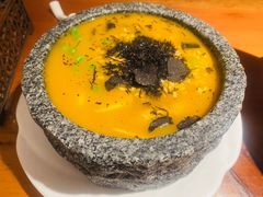 -菌自由丨野生菌火锅特色庭院餐厅(丽江古城店)