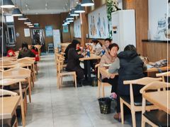 大堂-三好食堂(煎饺·馄饨·肉饼米线·盛世广场店)