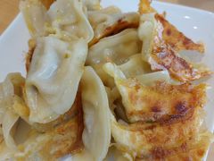 -肥叔锅贴(港澳广场店)