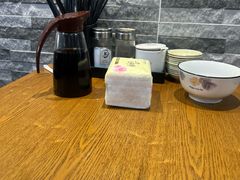 -黄阿姨锅贴大王(万航渡路店)