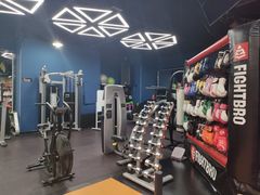 -成杰格斗·拳击·柔术·防身术(建设路店)