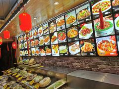 -依江春水烤鸭店