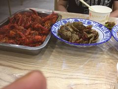 -江城燕子大排档(江汉路步行街店)