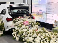 -宁波之星奔驰4S店(海曙店)