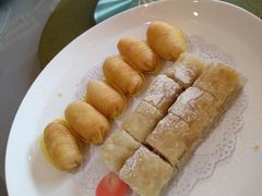 萝卜丝酥拼薄撑-御花园·粤菜·海鲜火锅(中山公园店)