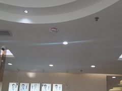 -深圳尔睦丽沙口腔门诊部(丽沙花都店)