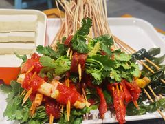 小郡肝串串香-两三事小郡肝串串香火锅(桂庙店)