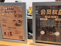 -新华文创·光的空间