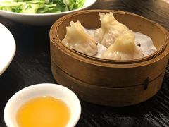 招牌虾肉笋丁烧卖-柒园·三十年创意杭帮菜(龙湖滨江天街店)