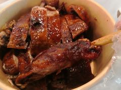 -王浩儿纪六孃甜皮鸭(东大街店)