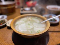 -富正毅三下锅·湘西韵味(天门山索道店)