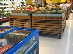 -卜蜂莲花(松江文诚路店)