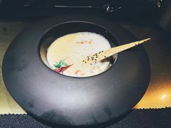 法式龙虾浓汤-AZUL by FUEL蓝色·法式酒馆(琶醍店)