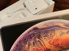 -Apple零售店(华贸购物中心店)