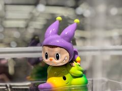 -泡泡玛特POPMART(侨福芳草地店)