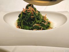 樱花虾炒豆苗-民国红公馆·秦淮八艳(夫子庙店)