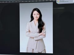 -海马体照相馆(万菱汇店)