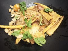 -醉人椒麻辣香锅(王府井喜悦店)