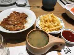 -小句号·精致料理(江南环球港店)