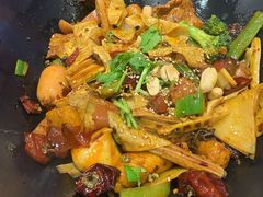 -醉人椒麻辣香锅(王府井喜悦店)