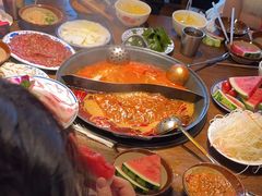 -萍姐火锅·公路夜市(武汉首店)