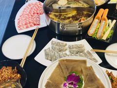 -唯爱KTV聚会餐厅(仙林东城汇店)
