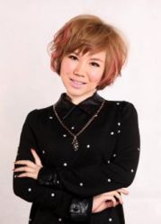点击看大图 BWKbkBwAAnull&bo=gAJ6AwAAAAABANw!&rf=photolist&t=5-吉米护肤造型