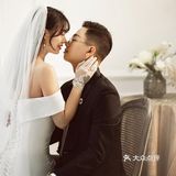 这组室内婚纱照简直是美到发光了