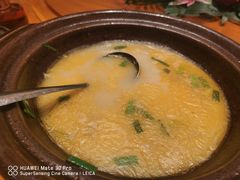 -帅巴人舅母子腊蹄民俗村