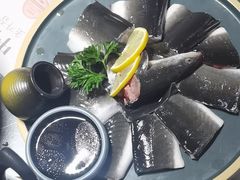 -草家酱蟹炭火烤肉店(珲春南路二店)