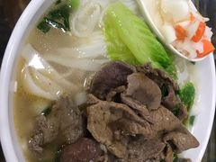 -燊意布拉肠云吞面(中山四路店)