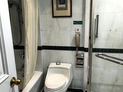 -汕头金海湾大酒店(万象城店)