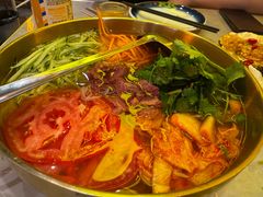 -沪上名羊天下•烤羊腿•东北烧烤•小龙虾(浦东直营总店)