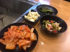 -肉甲韩国木炭烤肉(新壹街1店)