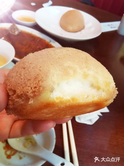 金玉满堂潮州酒楼(无限极荟购物广场店)酥皮牛奶包图片