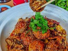 -肥肥虾庄·金牌油焖大虾(沙湖店)
