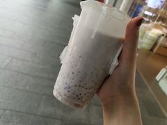 -CoCo都可(湖滨银泰店B区店)