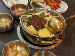 -河坝烧烤串城(金达莱店)