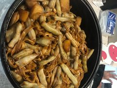 -内蒙焖面大盆骨餐馆(山大路店)