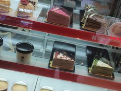 -白玉兰食品甜凤店(合生汇店)